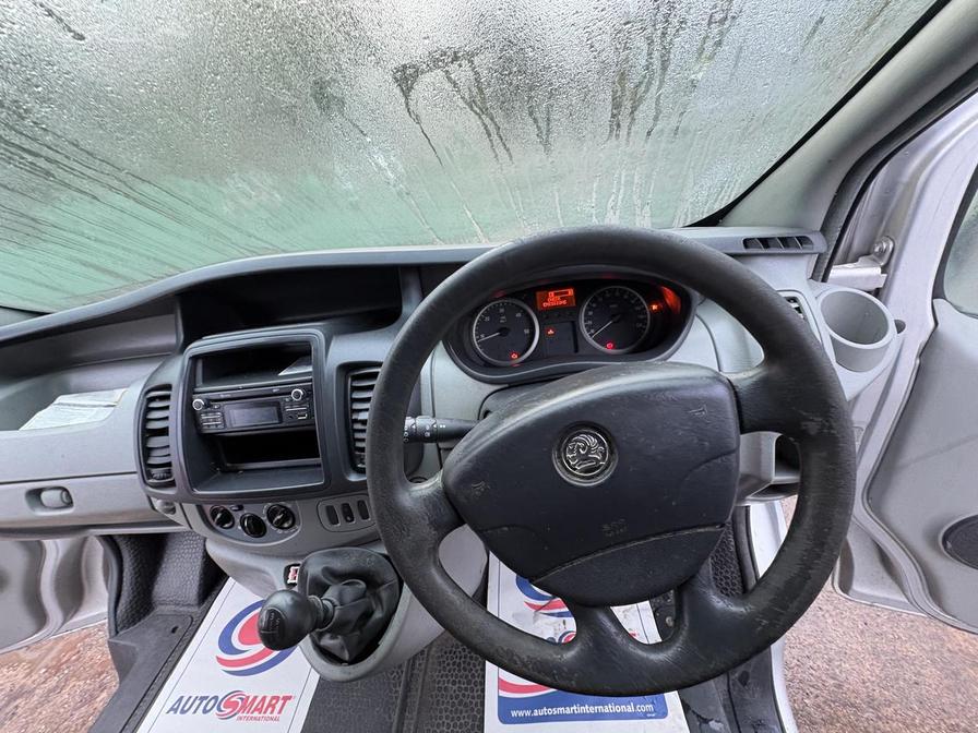 2013 Vauxhall Vivaro – Model: Vivaro 2700 CDTi 89 SWB – FP62UYT