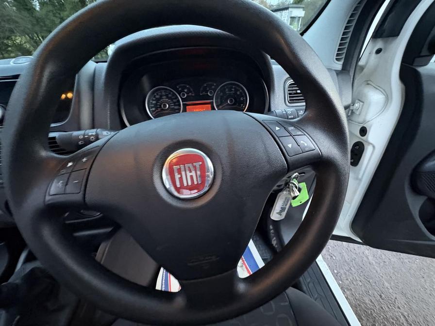 2017 Fiat Doblo Cargo – Model: Doblo 16V SX MultiJet II – HJ67WHG