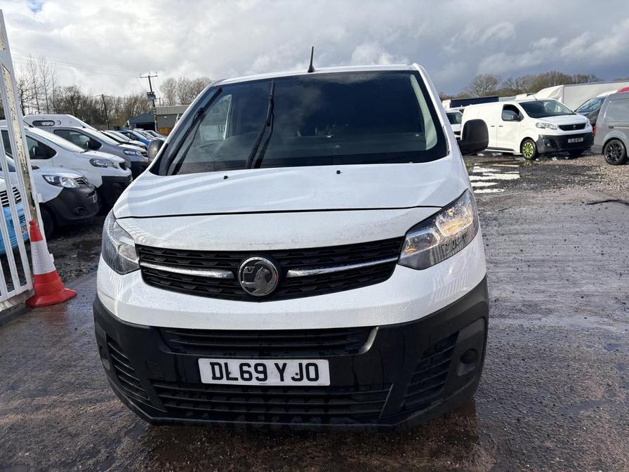 2020 Vauxhall Vivaro – Model: Vivaro 2700 Edition S/S – DL69YJO
