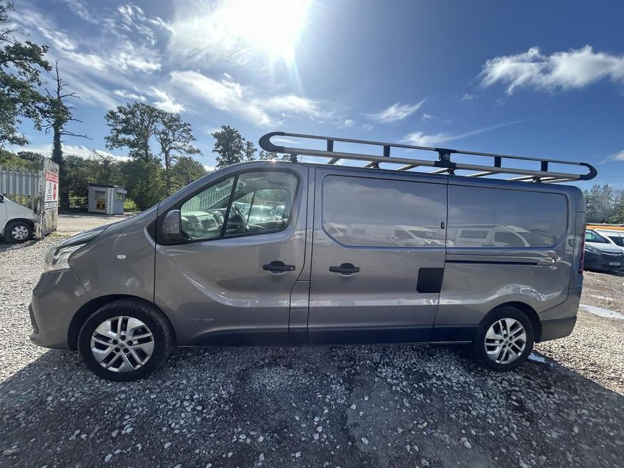 2017 Renault Trafic – Model: Trafic LL29 Sport Nav dCi – HT17GSY