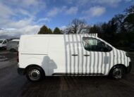 2020 Vauxhall Vivaro – Model: Vivaro 2700 Edition S/S – DL69YJO