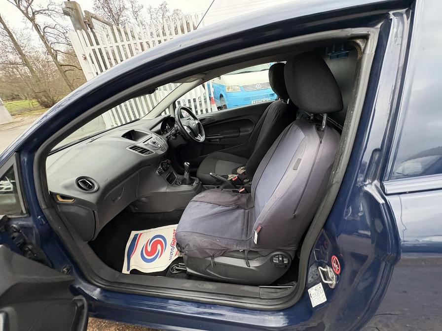 2014 Ford Fiesta – Model: Fiesta ECOnetic TDCi – LC14BCV