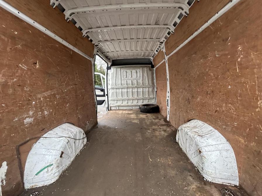 2014 Peugeot Boxer – Model: Boxer 335 Professional L3H2 HDi – WF64SFE