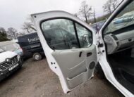 2005 Vauxhall Vivaro – Model: Vivaro 2900 DI SWB – FE55VLP
