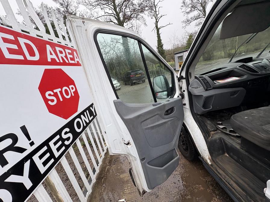 2016 Ford Transit – Model: Transit 350 Trend – EA16VXD