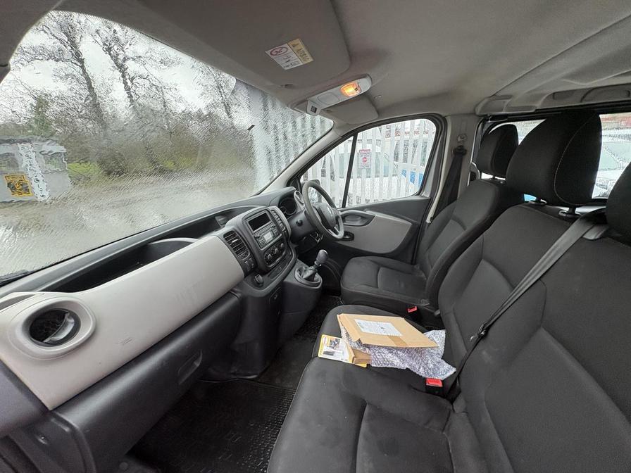 2016 Renault Trafic – Model: Trafic LL29 Business Energy dCi – HY16AJO