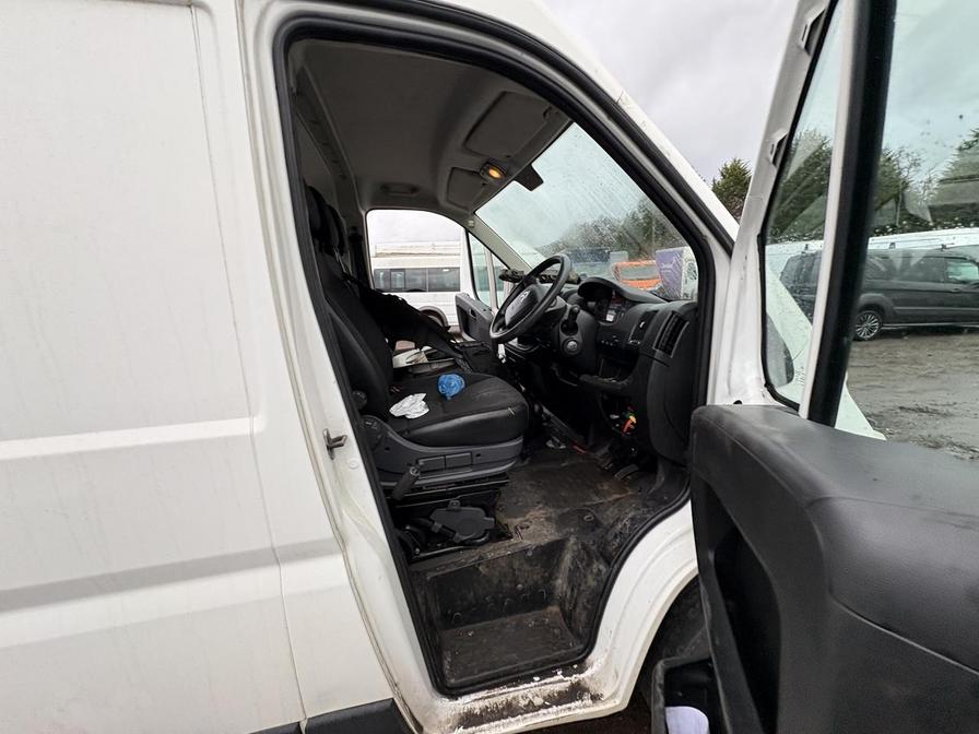 2021 Citroen Relay – Model: Relay 35 L3H2 Enterprise Blue HDi S/S – CF70MHK