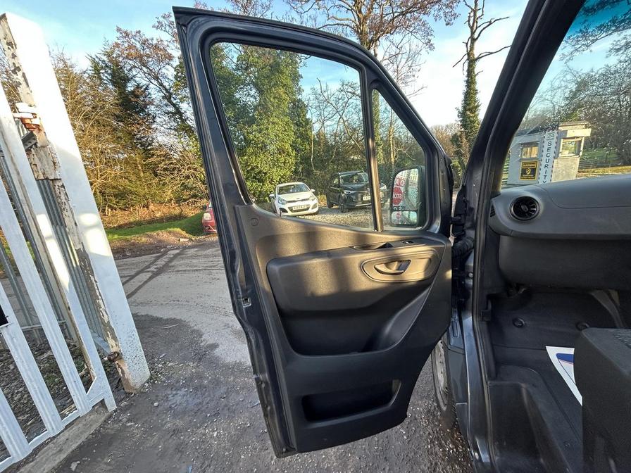 2022 Mercedes-Benz Sprinter – Model: Sprinter 315 Premium CDI – KM72JZL