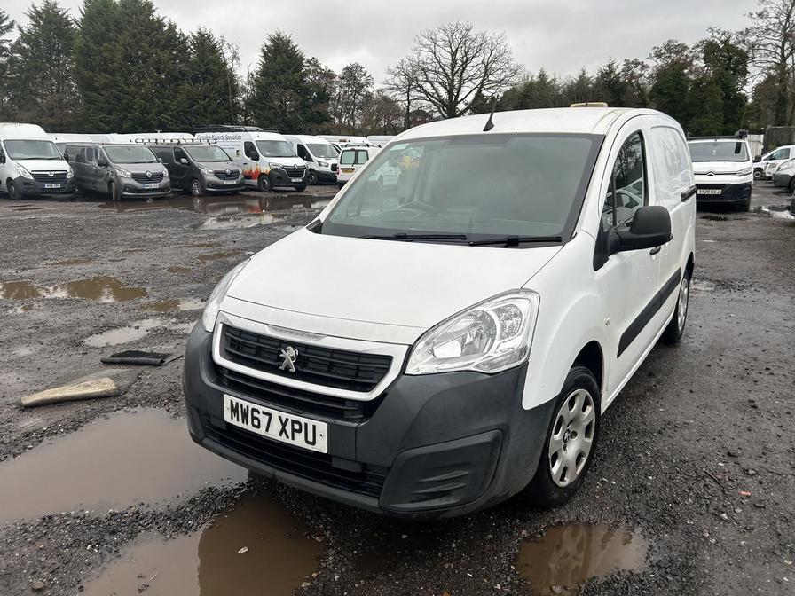 2018 Peugeot Partner – Model: Partner Professional L1 Blue HDi – MW67XPU