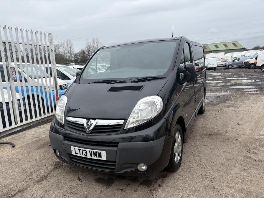 2013 Vauxhall Vivaro – Model: Vivaro 2700 Sportive CDTi SWB – LT13VMW
