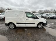 2018 Peugeot Partner – Model: Partner Professional L1 Blue HDi – MW67XPU