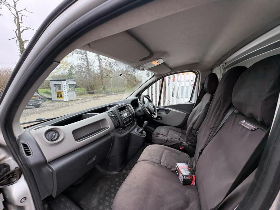 2017 Renault Trafic – Model: Trafic LL29 Business+ Energy dCi – MW17UPH