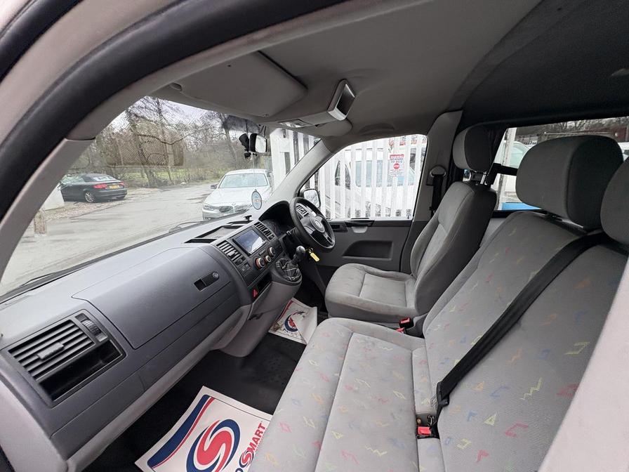 2006 Volkswagen Transporter – Model: Transporter T32 104 TDI SWB – AF06LWY/LR54LMS