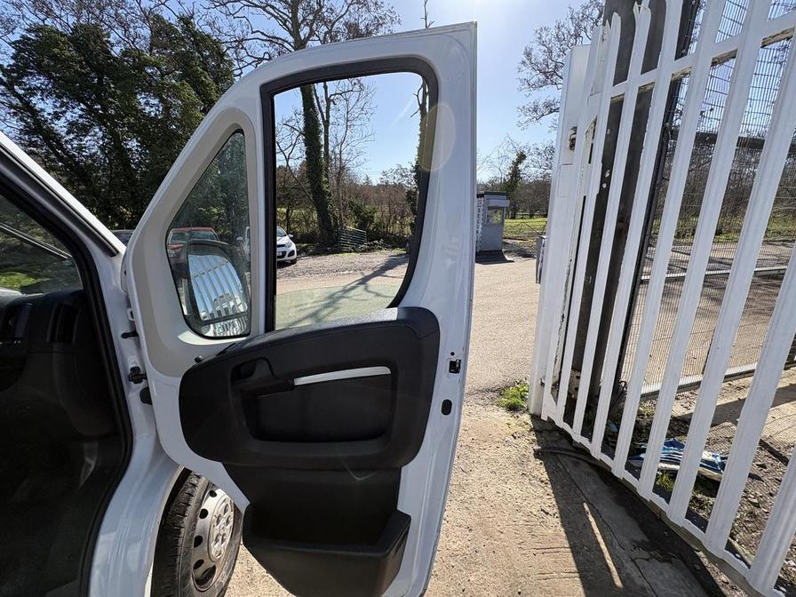 2023 Citroen Relay – Model: Relay 35L3H2 Enterprise Edition Blue HDi SS – LC23BLZ