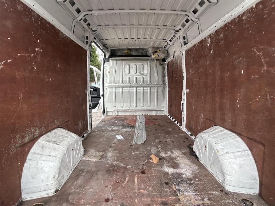 2020 Citroen Relay – Model: Relay 35 L3H2 Enterprise Blue HDi S/S – LD70WEK