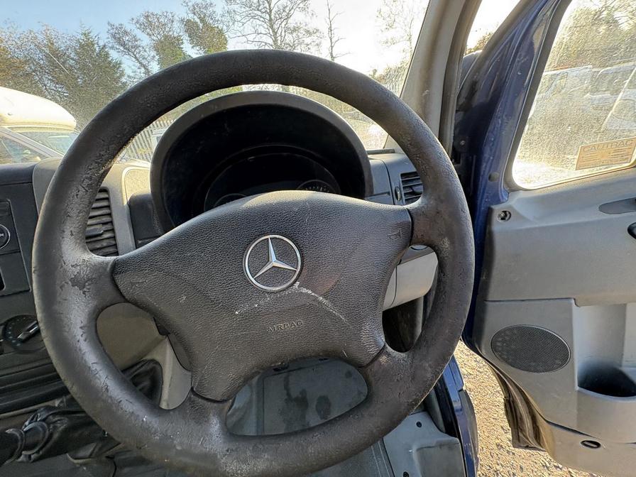 2007 Mercedes-Benz Sprinter – Model: Sprinter 311 CDi Double Cab MWB – PE57JXD