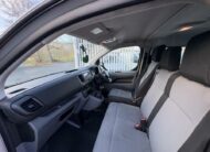 2019 Peugeot Expert – Model: Expert Combi Blue HDi S/S – GK19VXB