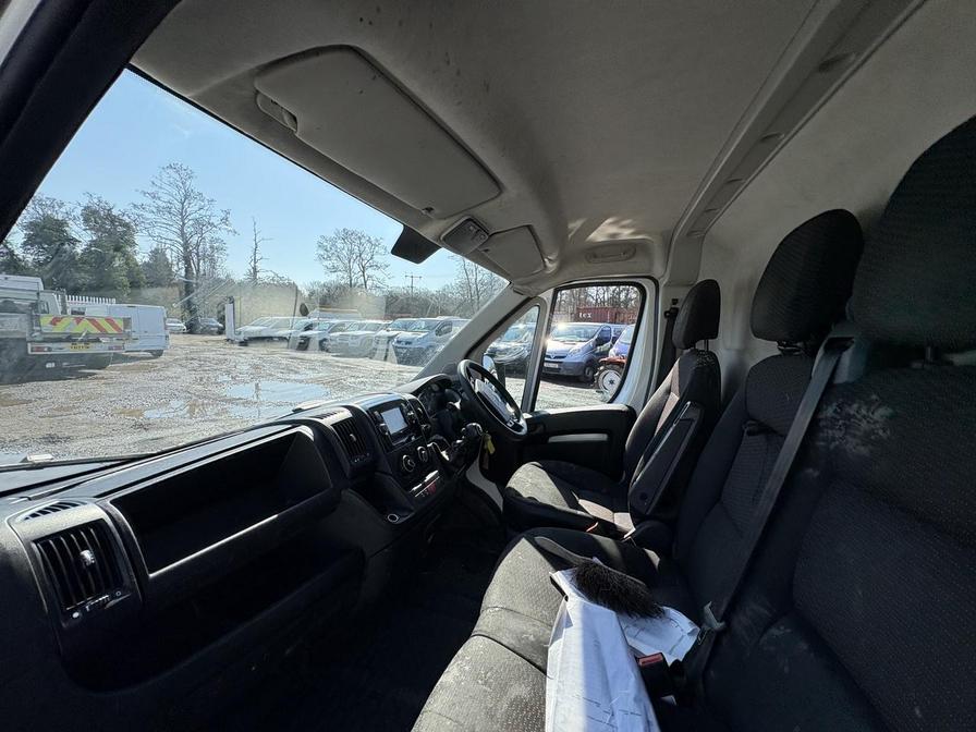 2020 Citroen Relay – Model: Relay 35 L2H2 Enterprise Blue HDi S/S – LC70XCG