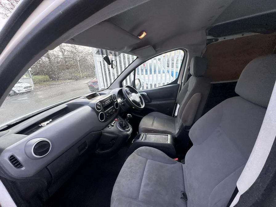 2016 Peugeot Partner – Model: Partner CRC HDi – PJ16PPK