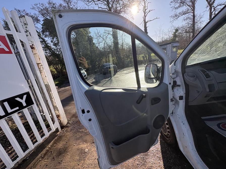 2014 Vauxhall Vivaro – Model: Vivaro  2900 CDTI LWB – DX64NWK