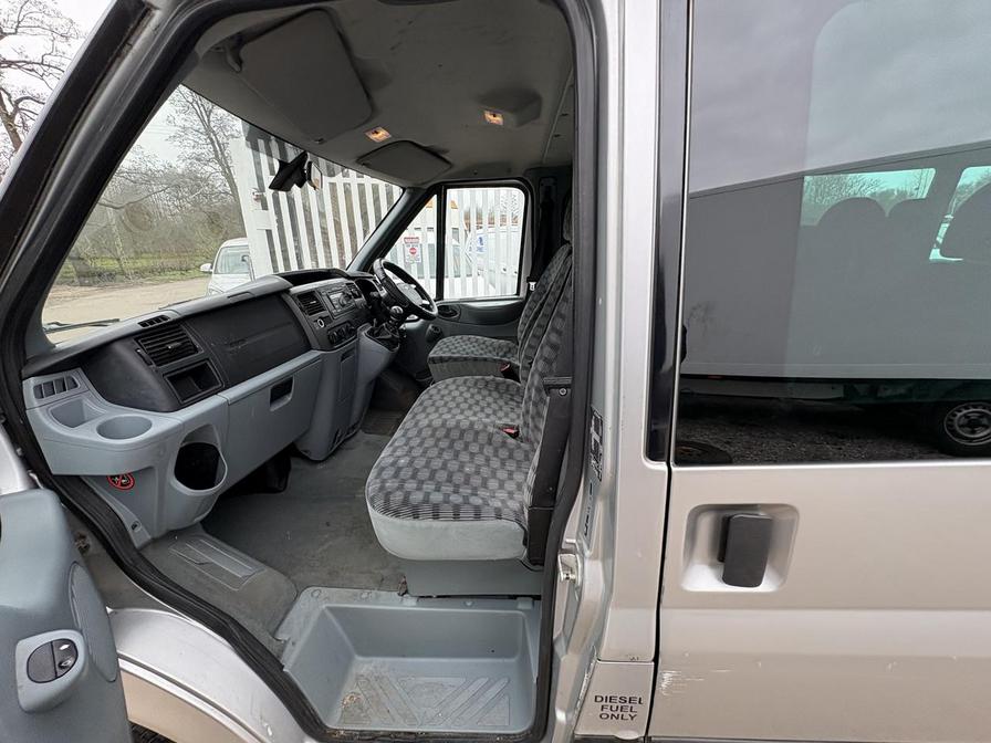 2010 Ford Tourneo – Model: Transit 115 Tourneo T280 SWB Trend – LR60HWC