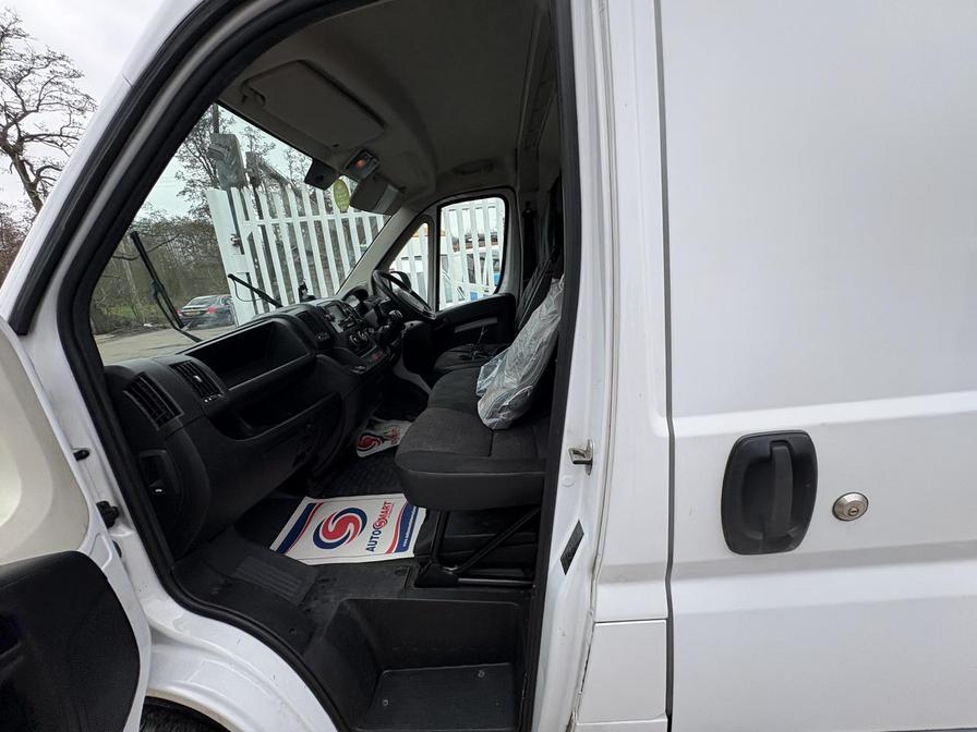 2021 Citroen Relay – Model: Relay 35 L3H2 Enterprise Blue HDi S/S – LF21CJW