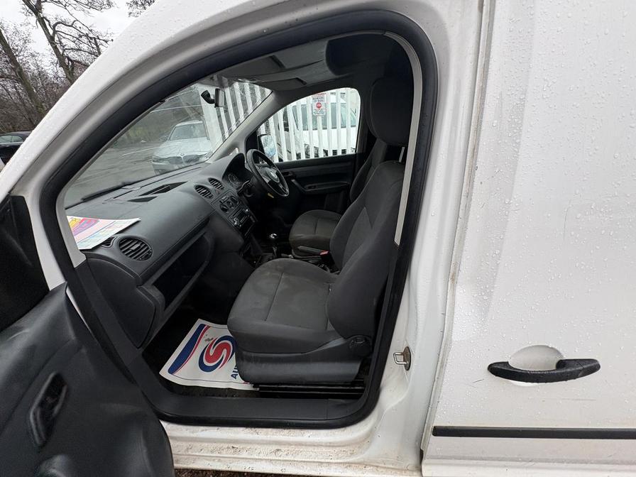 2015 Volkswagen Caddy – Model: Caddy C20 Startline TDI – GL15VGE