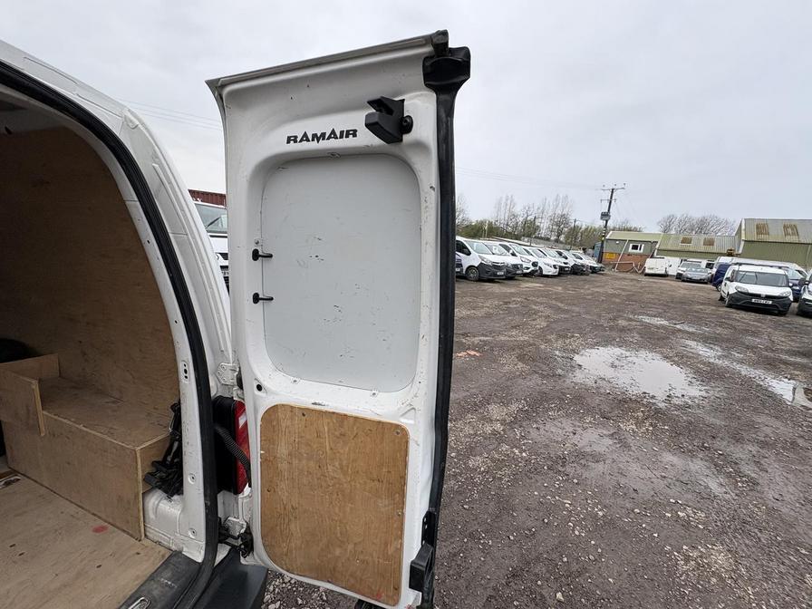 2018 Volkswagen Caddy – Model: Caddy C20 Startline TDI – GU68OSV