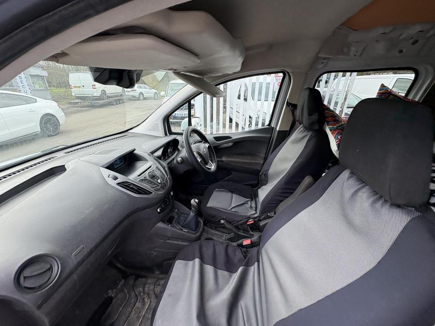 2016 Ford Transit Courier – Model: Transit Courier Trend TDCi – LF16CNV