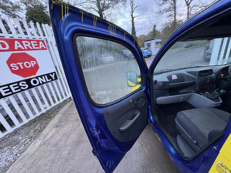 2006 Fiat Doblo Cargo – Model: Doblo Cargo MultiJet 16v – AV06AEB