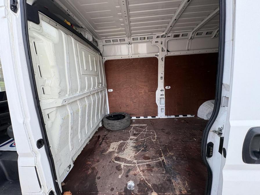 2020 Citroen Relay – Model: Relay 35 L3H2 Enterprise Blue HDi S/S – LT20UVS