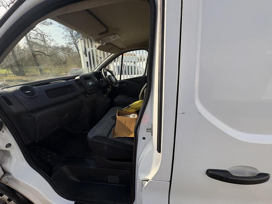 2017 Vauxhall Vivaro – Model: Vivaro  2900 CDTI – LL17YCS