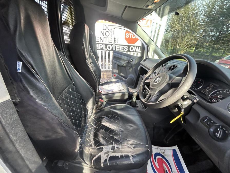 2015 Volkswagen Caddy – Model: Caddy C20 Startline TDI – GC15NUF