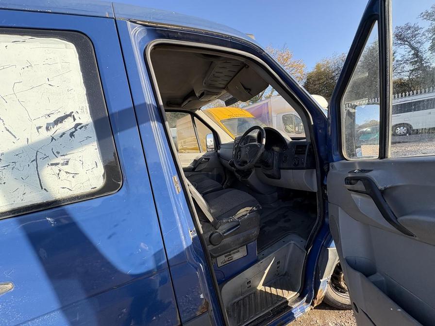 2007 Mercedes-Benz Sprinter – Model: Sprinter 311 CDi Double Cab MWB – PE57JXD