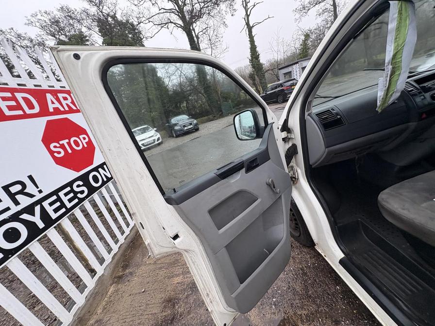 2006 Volkswagen Transporter – Model: Transporter T28 85 TDI – BL06OXF