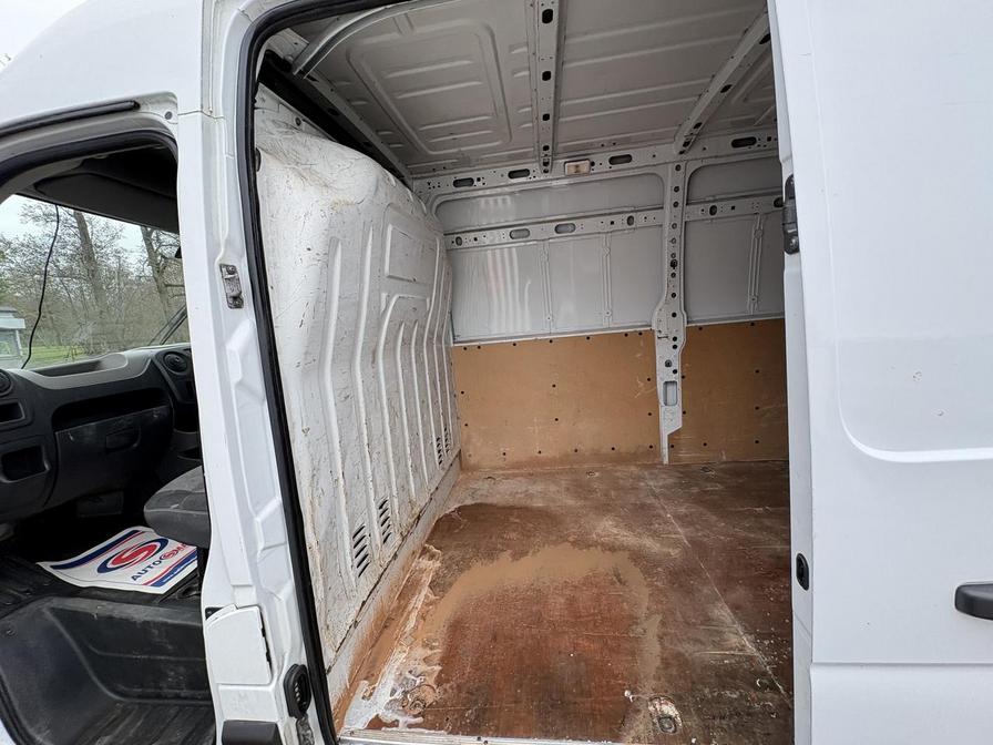 2016 Nissan NV400 – Model: NV400 SE dCi – YC16VJD