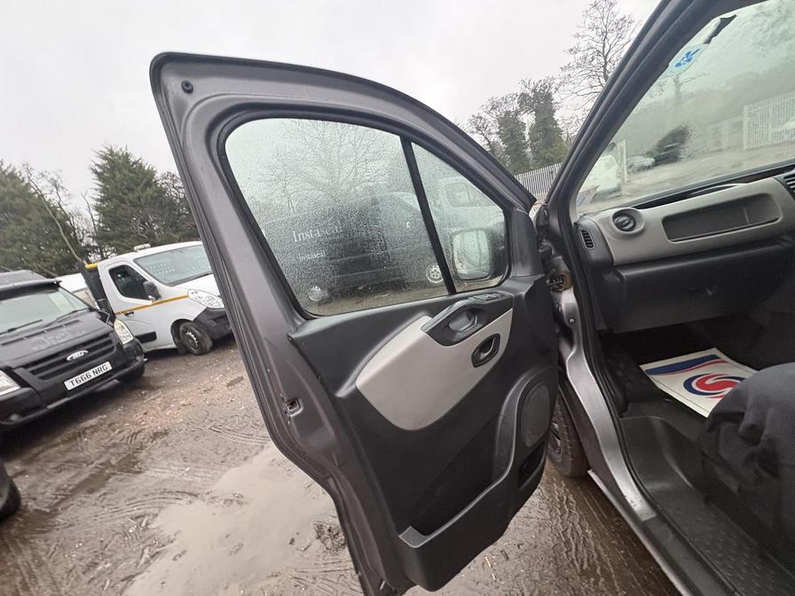 2016 Renault Trafic – Model: Trafic SL27 Business dCi – FC16DGO