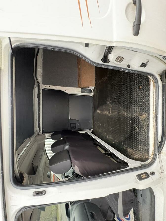 2016 Peugeot Expert – Model: Expert 1000 L1H1 Professional HDi – WH65JFU