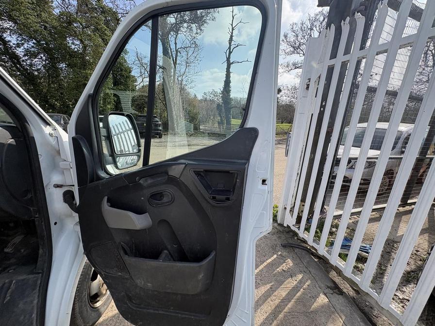 2017 Renault Master – Model: Master 125.35 LWB – YX17FDK/A11DCM