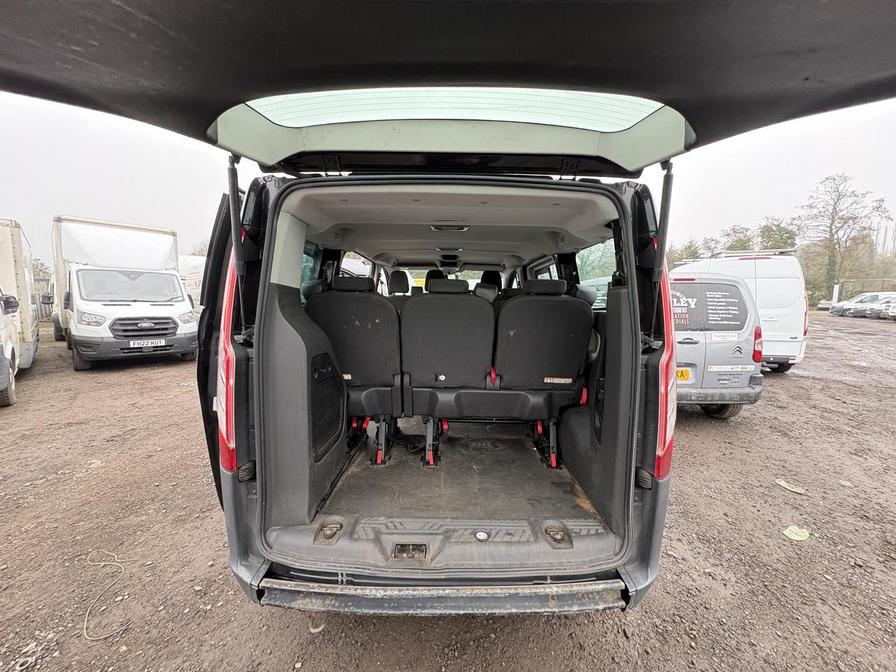 2014 Ford Tourneo Custom – Model: Tourneo Custom 300 E-Tech – DK64CHF