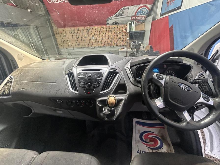 2017 Ford Transit Custom – Model: Transit Custom 290 Limited – CV67YHT