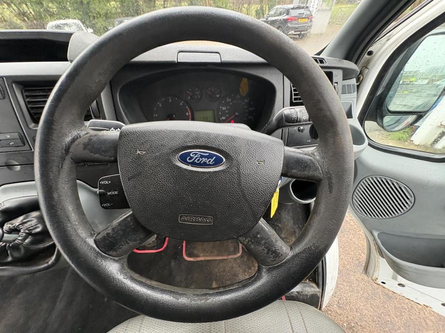 2009 Ford Transit – Model: Transit 85 T280 MWB FWD – BJ59XFX