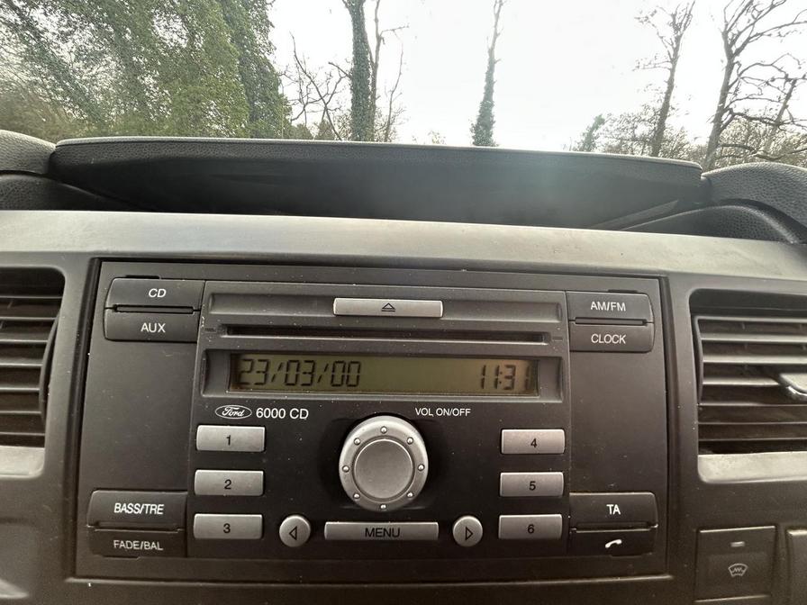 2013 Ford Transit – Model: Transit 125 T300 FWD – EJ63PKC