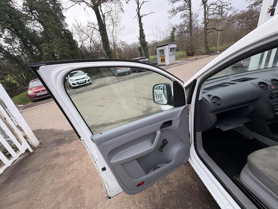 2010 Volkswagen Caddy – Model: Caddy C20 TDI 104 – PN60CZE