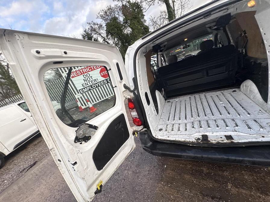 2016 Peugeot Partner – Model: Partner CRC HDi – PJ16PPK