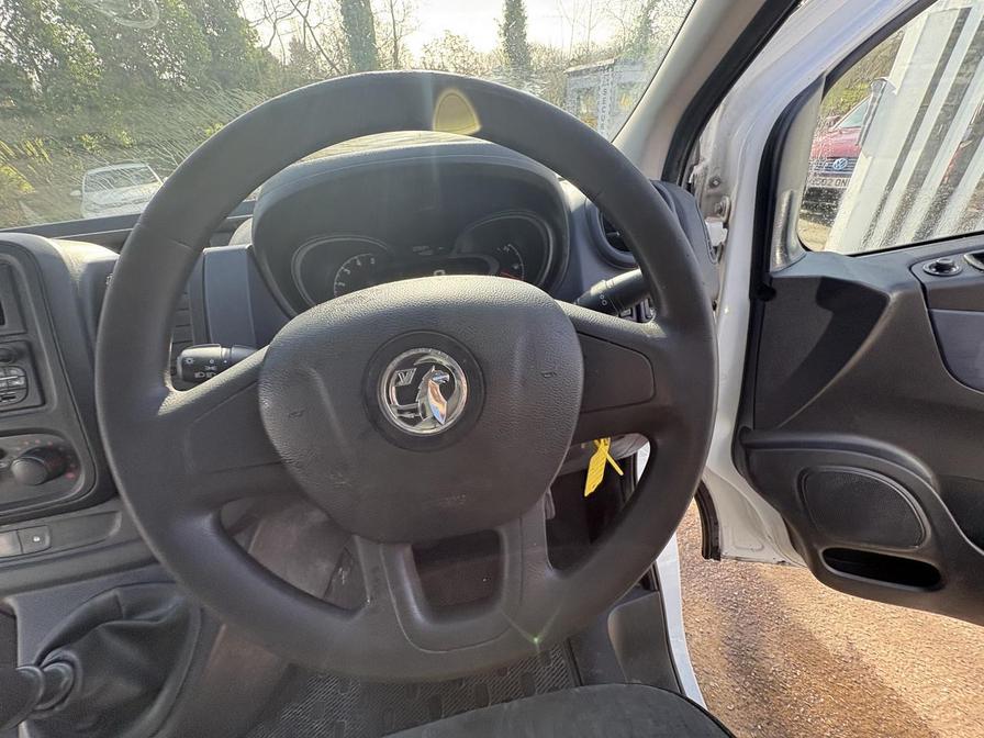 2017 Vauxhall Vivaro – Model: Vivaro  2900 CDTI – LL17YCS
