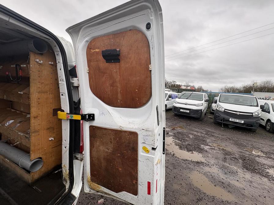 2019 Ford Transit Custom – Model: Transit Custom 280 Limited EcoBlue – YM69NZA