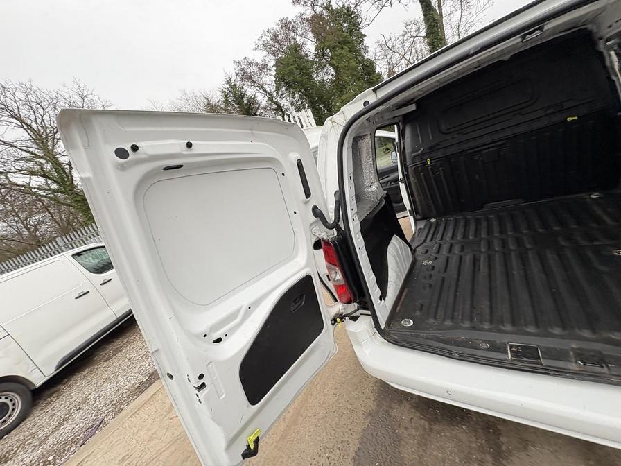 2020 Citroen Berlingo – Model: Berlingo 1000 Driver Blue HDi S/S – YC70XEV