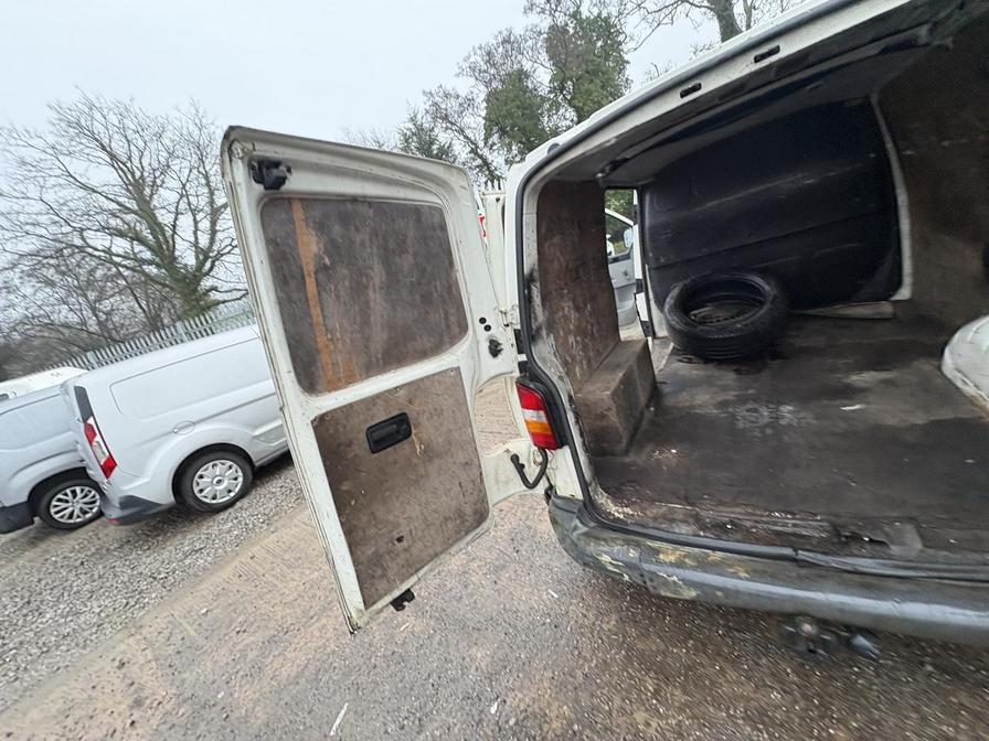 2006 Volkswagen Transporter – Model: Transporter T28 85 TDI – BL06OXF