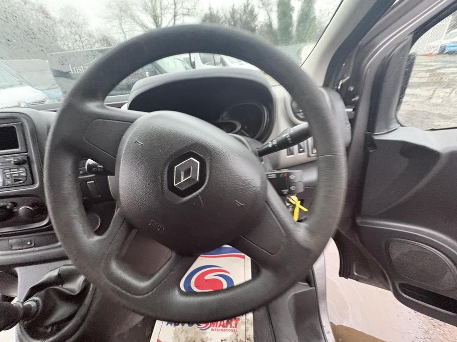 2016 Renault Trafic – Model: Trafic SL27 Business dCi – FC16DGO